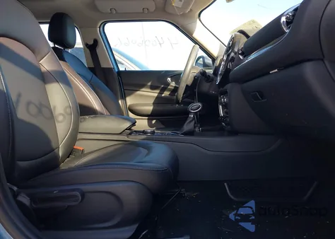 2017 Mini Clubman Cooper из США, поврежденный, VIN WMWLN5C58H2E32810